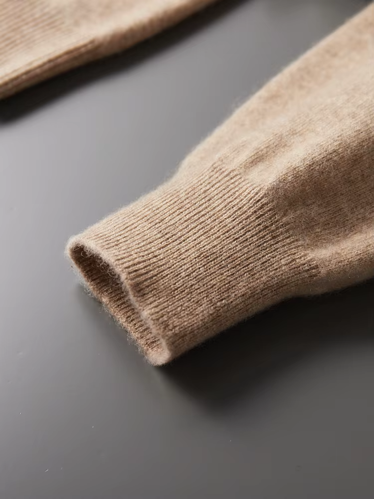 100% CASHMERE HOODED SWEATER